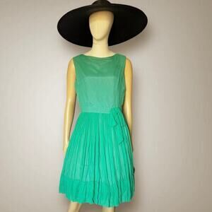 Vintage 1950s Green Chiffon Accordion Pleated Dress Cocktail BETTY INGVOLD READ